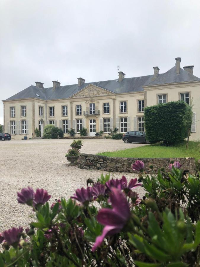 Hotel Du Chateau De Quinéville المظهر الخارجي الصورة